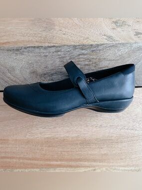 Aetrex NEW! Leather Mary Jane Shoes Black flats size 9.5W